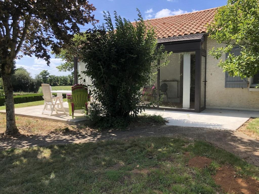 Vila A Proximite Du Futuroscope Et Des Marais Poitevin Rouille Exteriér fotografie